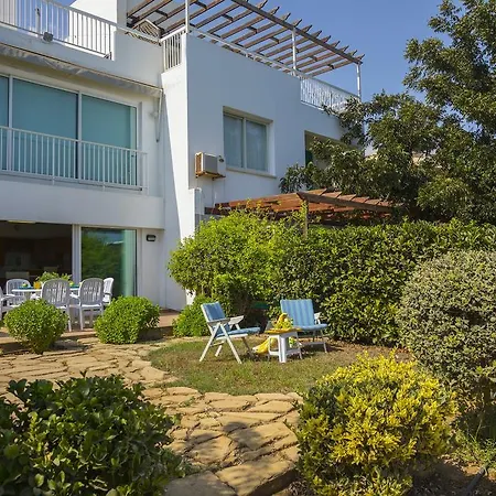 דירה Protaras Beachfront Sirina Lina פאראלימני