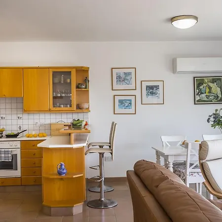 דירה Protaras Beachfront Sirina Lina