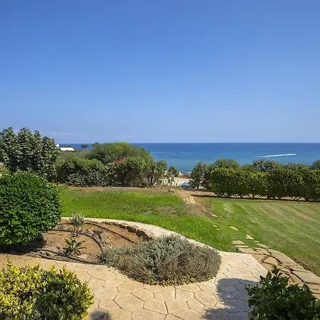 Protaras Beachfront Sirina Lina Apartment