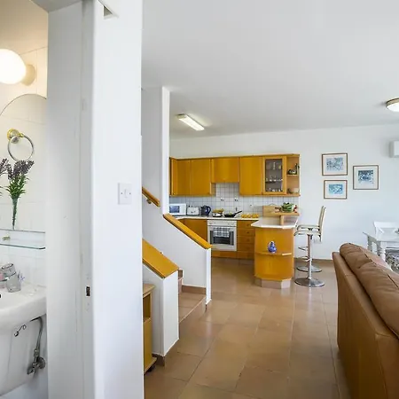 Protaras Beachfront Sirina Lina Apartmán