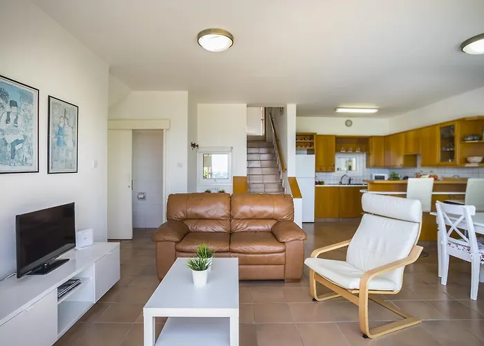 Protaras Beachfront Sirina Lina Apartmán